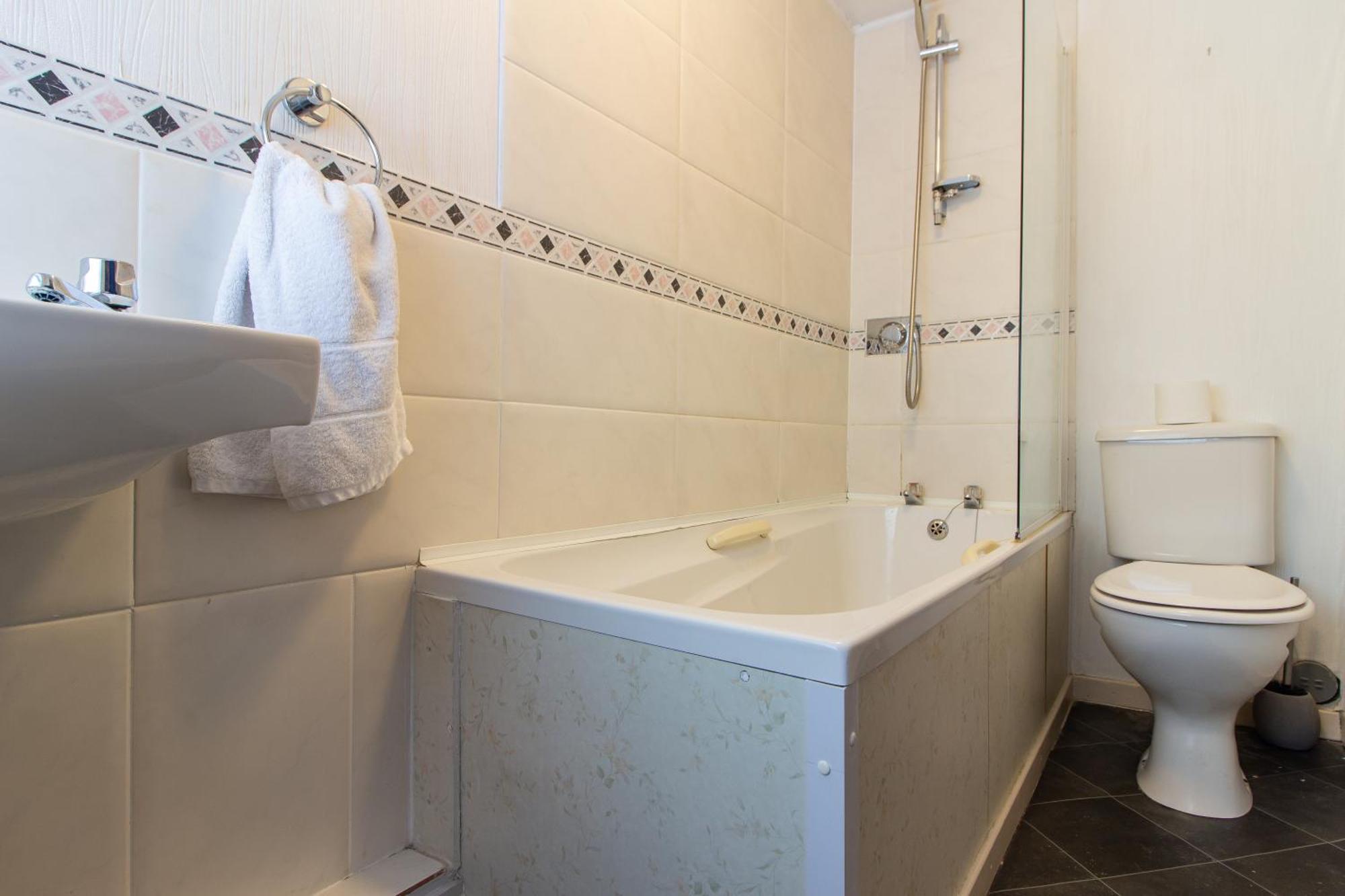Parva Farmhouse Riverside Guesthouse Tintern Pokoj fotografie